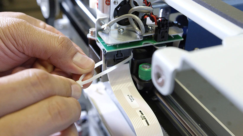 Plugging in the Y-Axis flex cable.